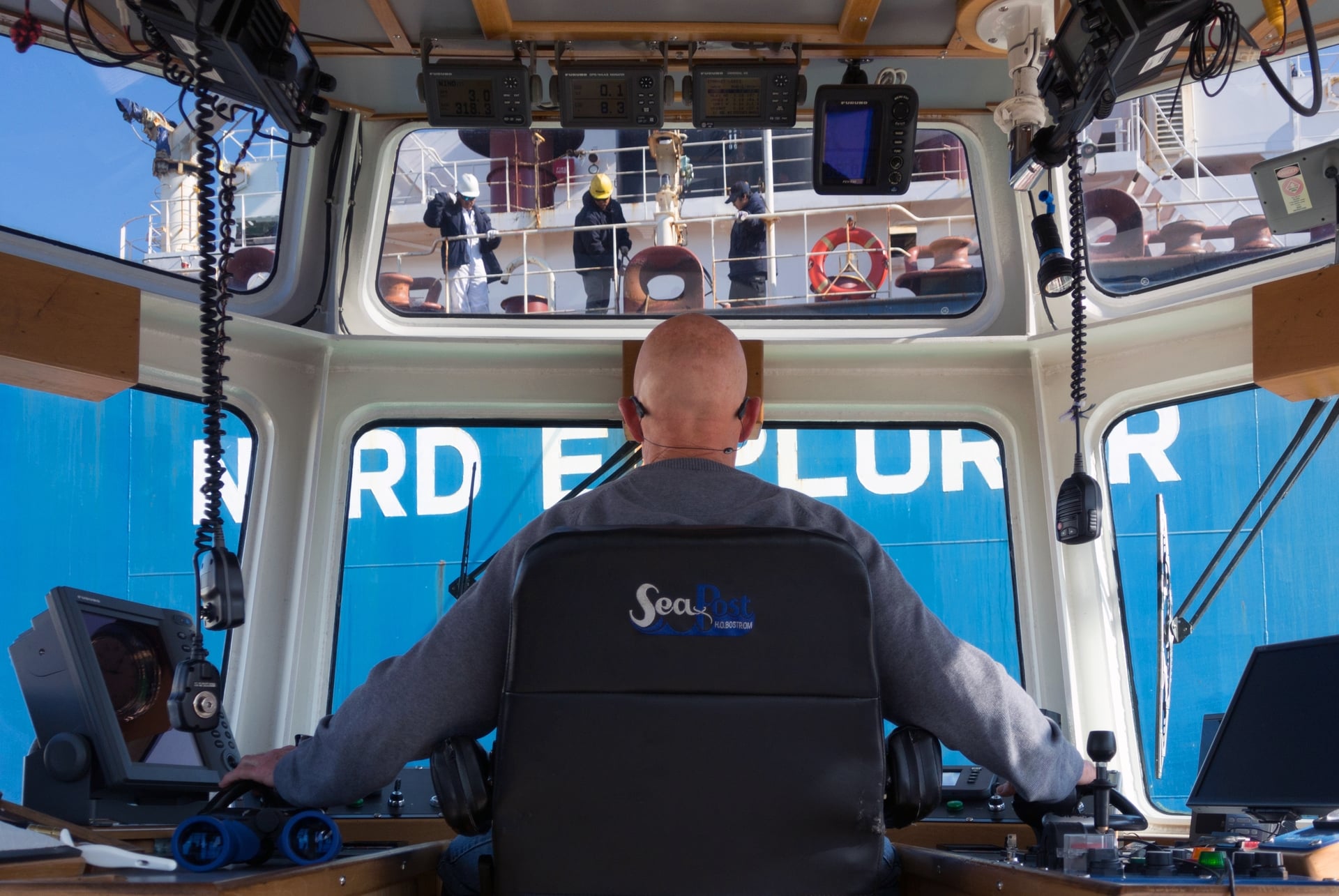 Tractor tug wheelhouse